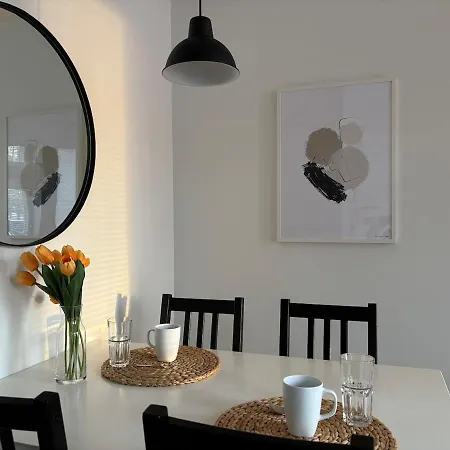 Hanki Serene Aurora 2bd Near Centre Public Free Parking