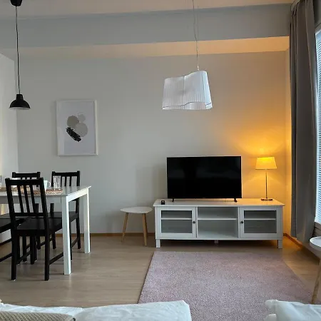 Hanki Serene Aurora 2bd Near Centre Public Free Parking * روفانييمي